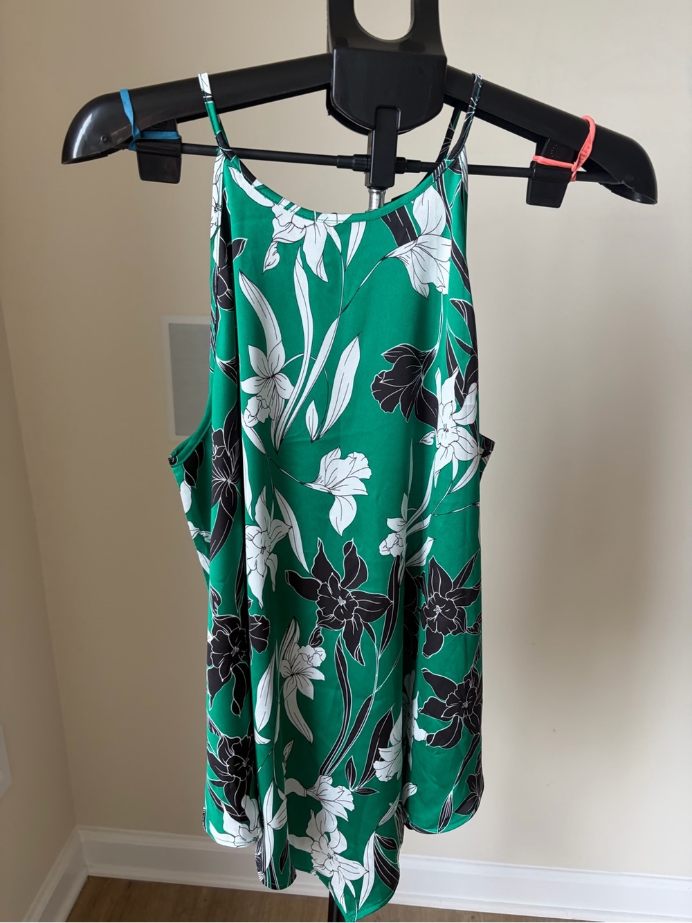 jcpenney Green Floral Halter-Style Camisole
